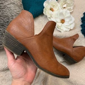 Cut - Out Booties